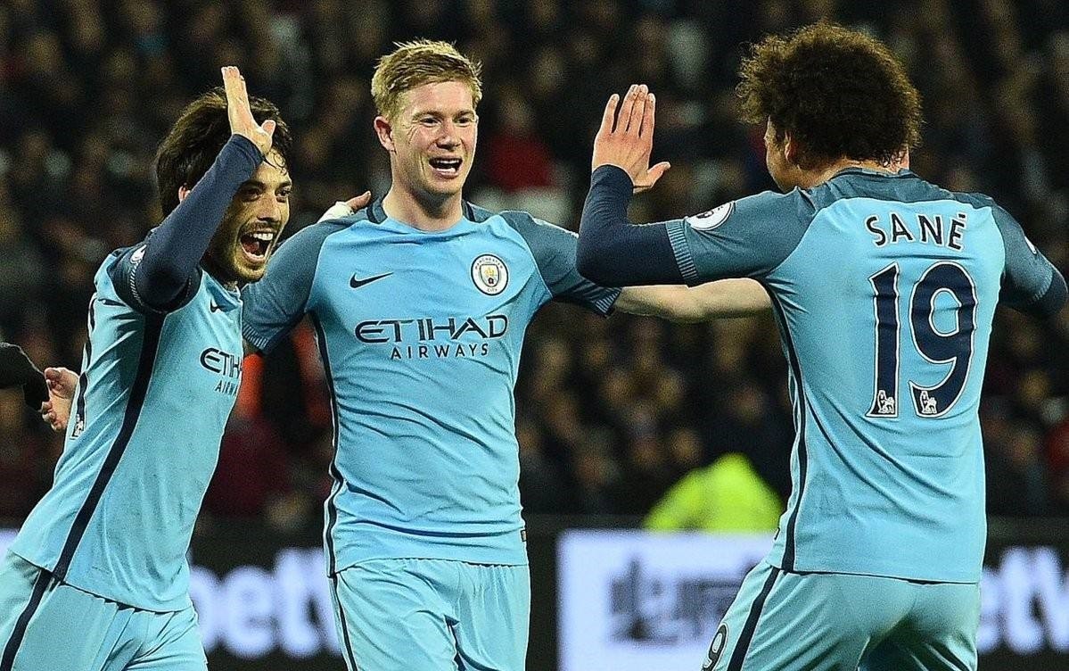 谢维军谈踢中卫：我很害怕出现失误，有经历才会有成长（谢维军谈改打中卫：怕犯错，但历练促成长）