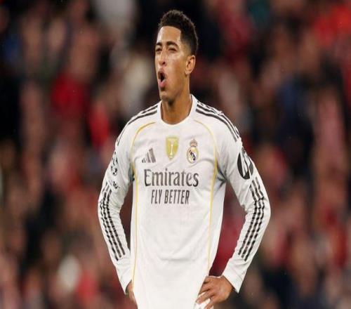 F1阿布扎比排位战报：维斯塔潘强势夺杆，诺里斯第2，皮亚斯特里第3（F1阿布扎比排位赛：维斯塔潘夺杆位，诺里斯第二，皮亚斯特里第三）