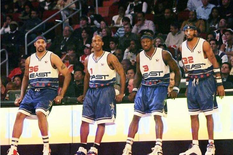 2025中冠奖项公布：厦门队张越包揽最佳球员、最佳射手（2025中冠奖项出炉：厦门队张越荣膺最佳球员并获最佳射手）